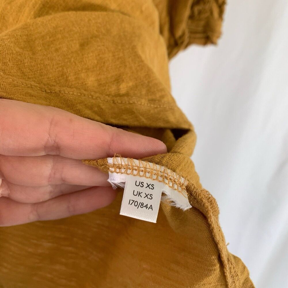 Maeve Anthropologie Blouse Women's XS Yellow Short Sleeve Round Neck - Picture 6 of 7